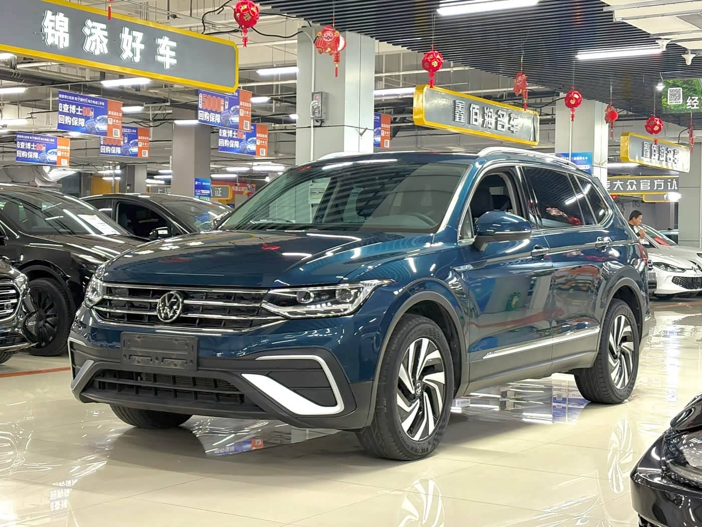 Volkswagen Tiguan L