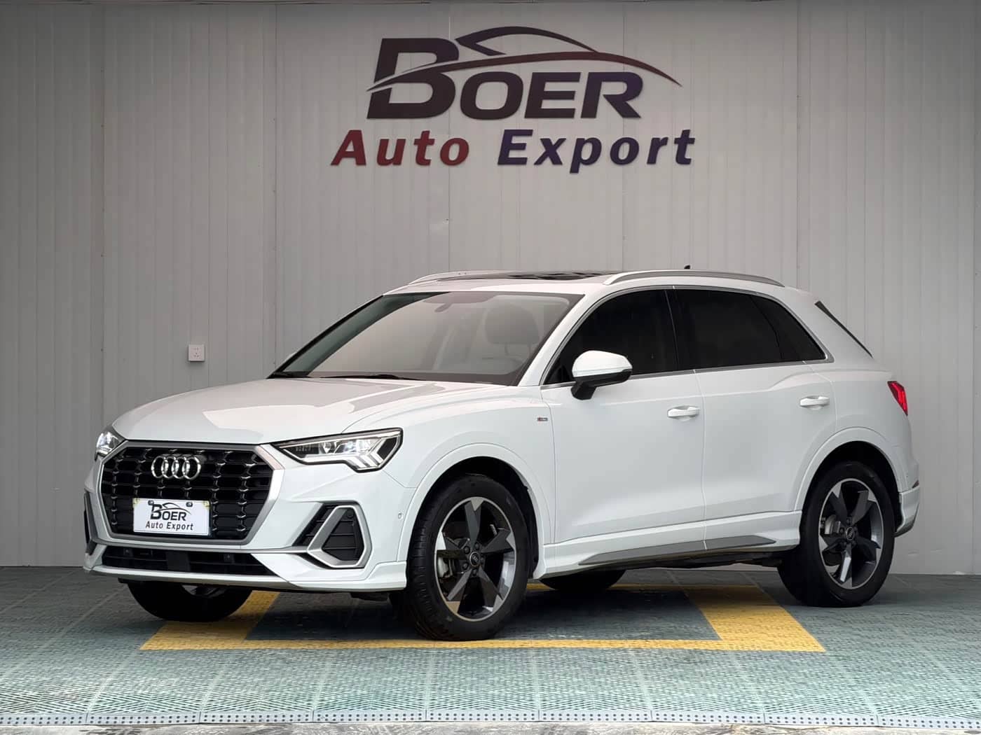 Audi Q3