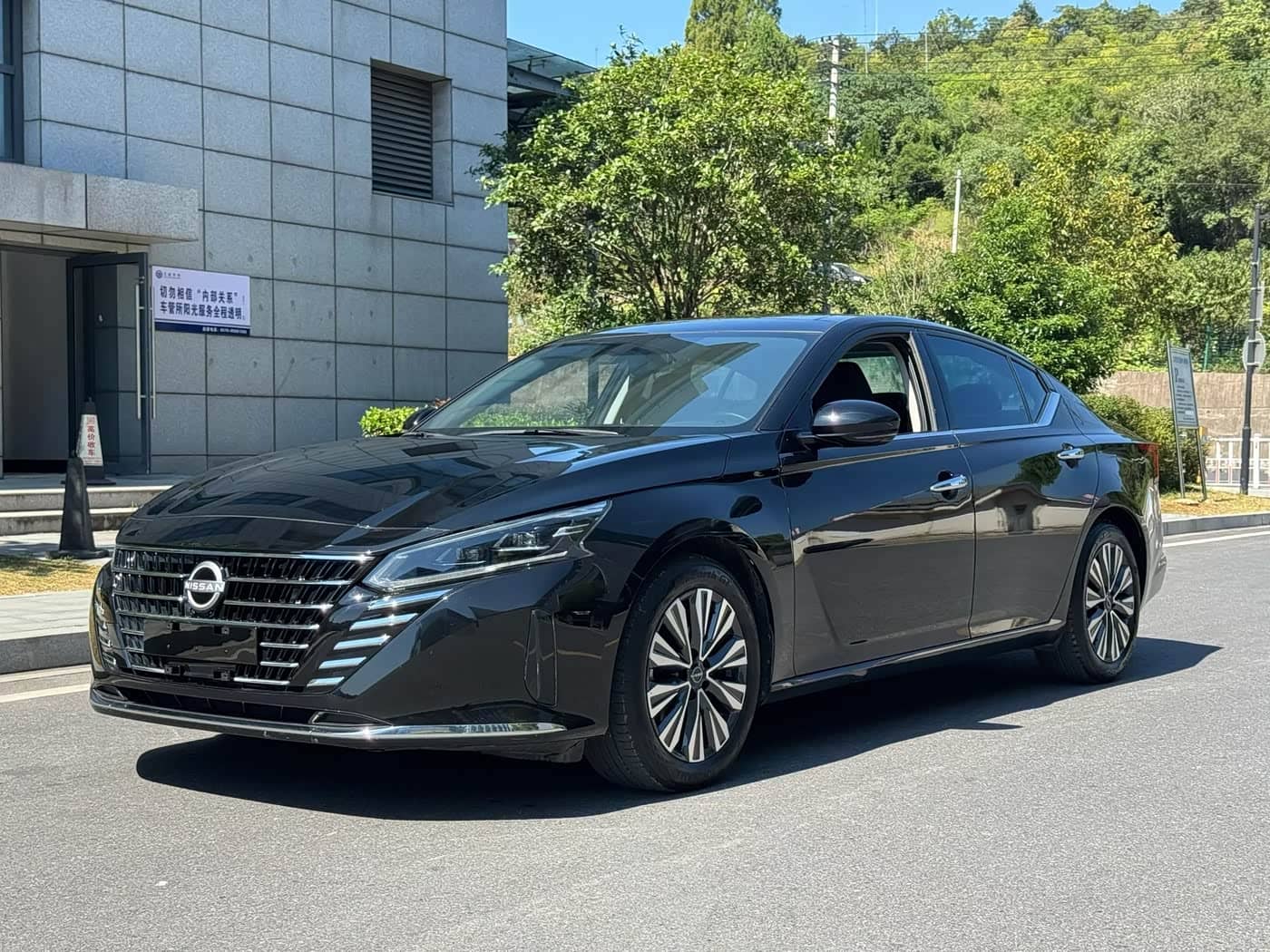 Nissan Teana