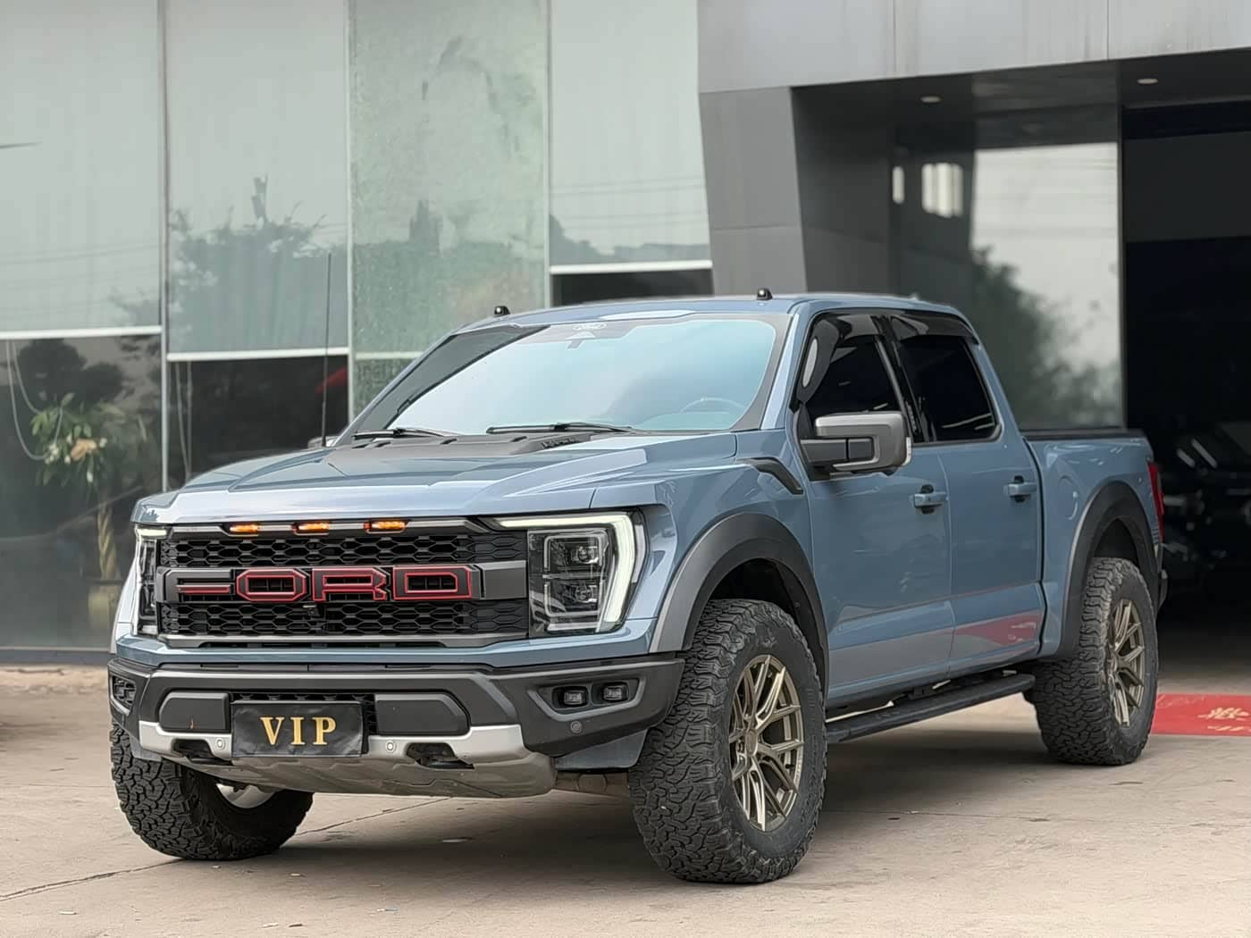Ford F-150 Raptor