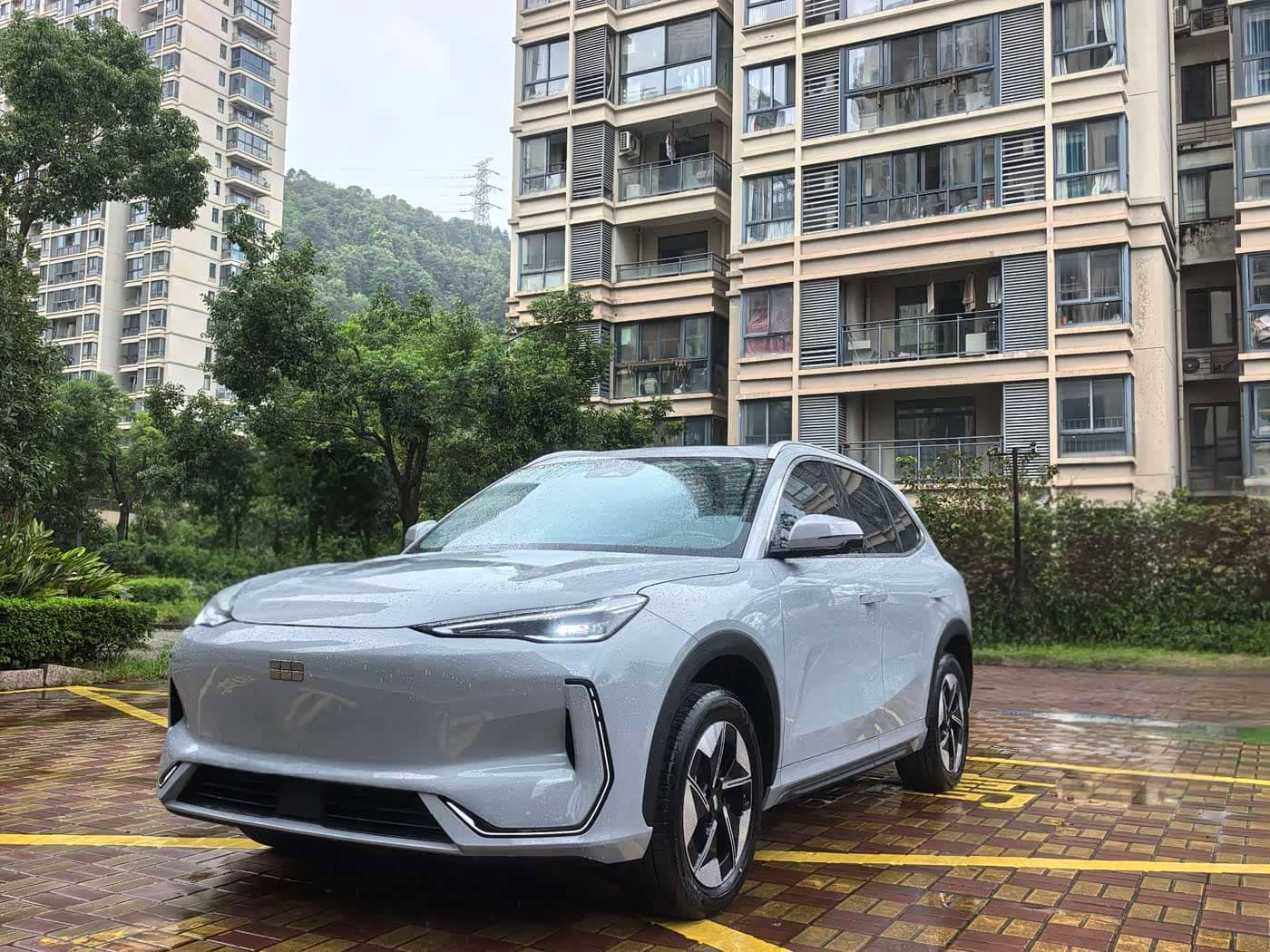 Geely Galaxy Galaxy E5