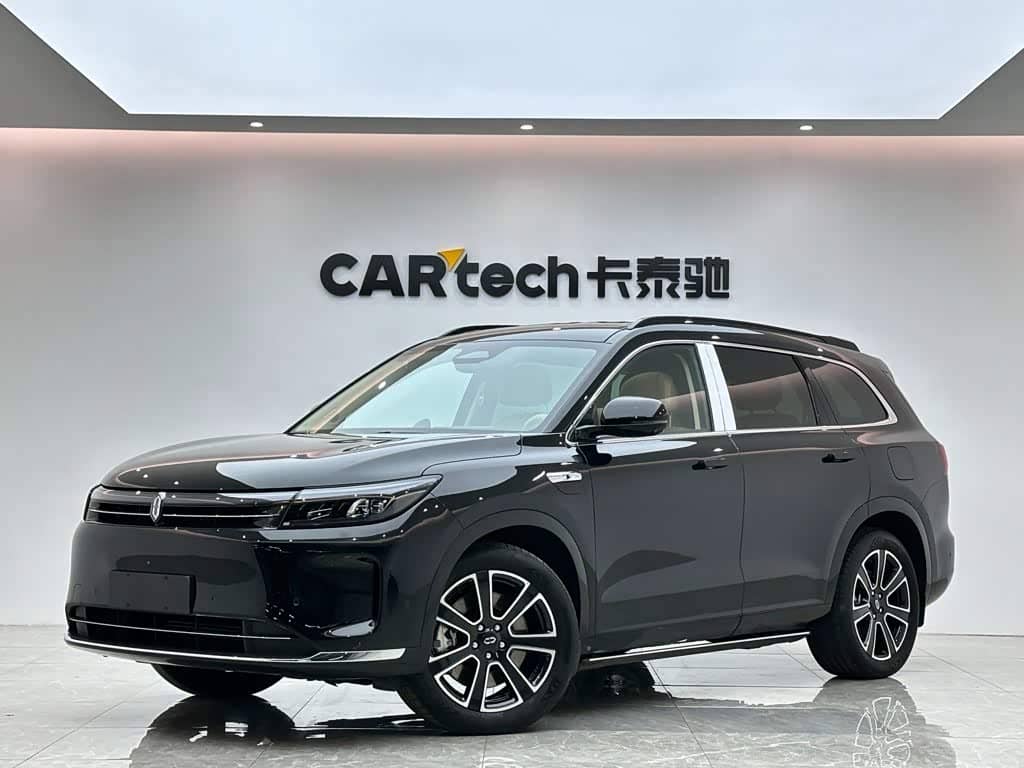 AITO Wenjie AITO M7