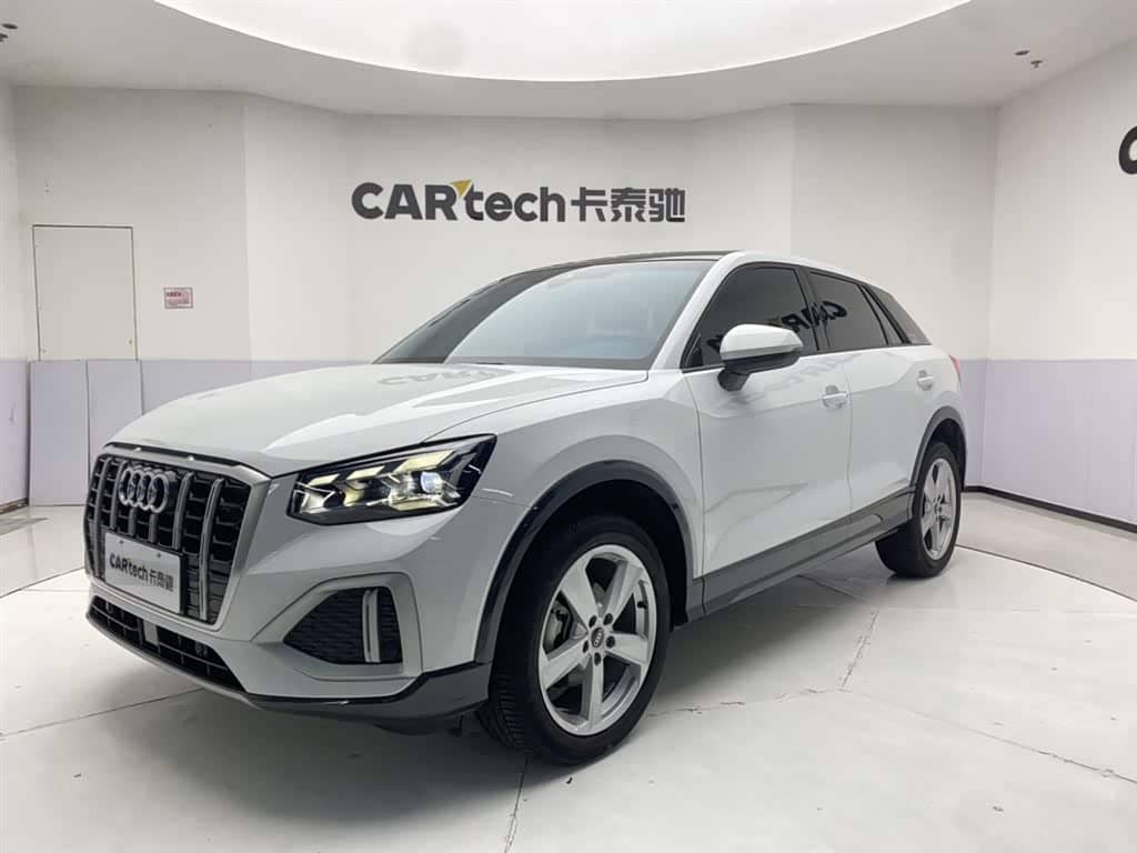 Audi Q2L
