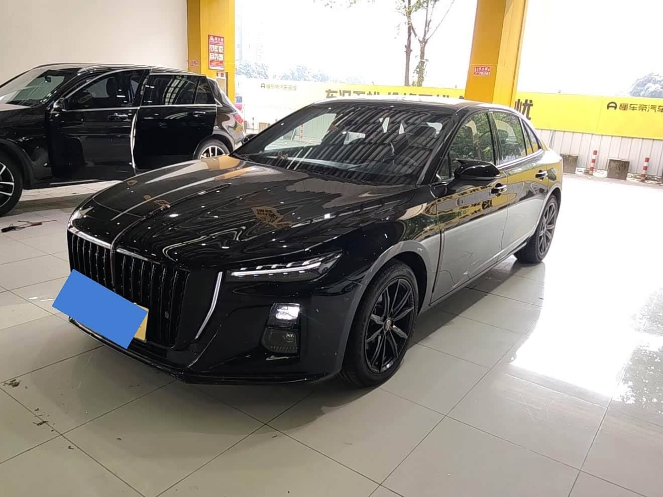 Hongqi H5