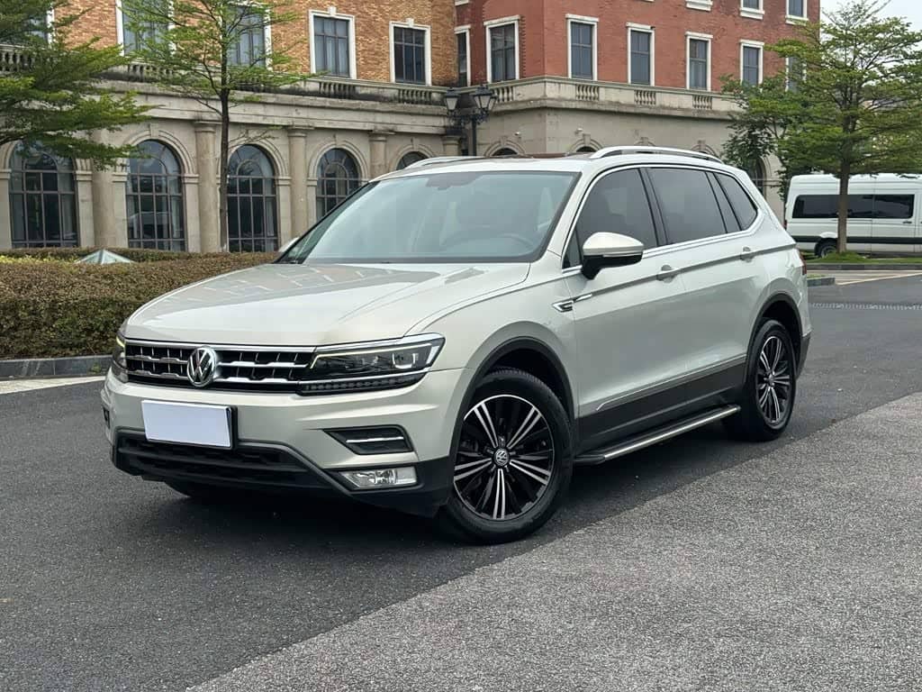 Volkswagen Tiguan L