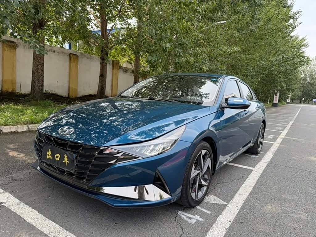 Hyundai Elantra