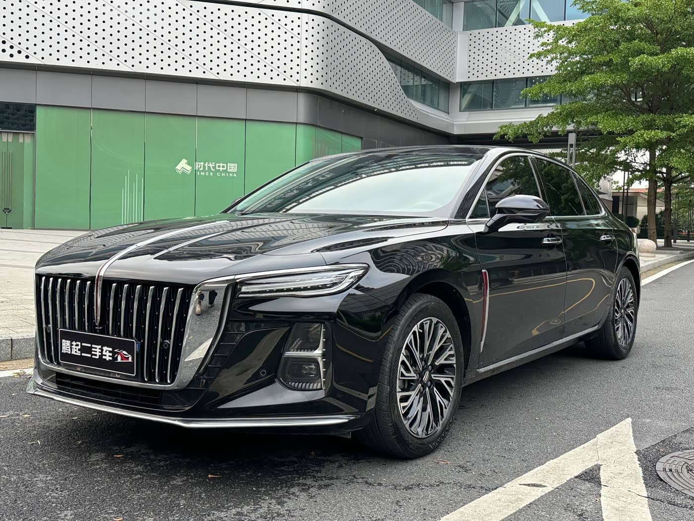 Hongqi H5