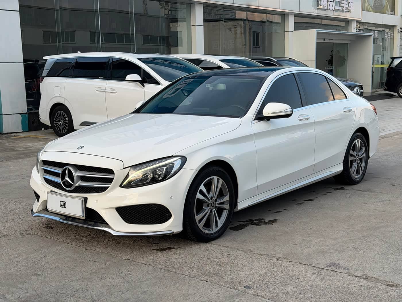 Mercedes-Benz C-Class