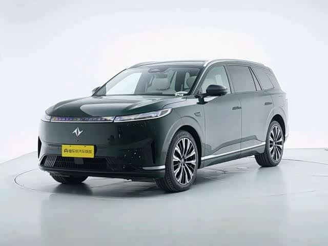 Dongfeng Yipai eπ008