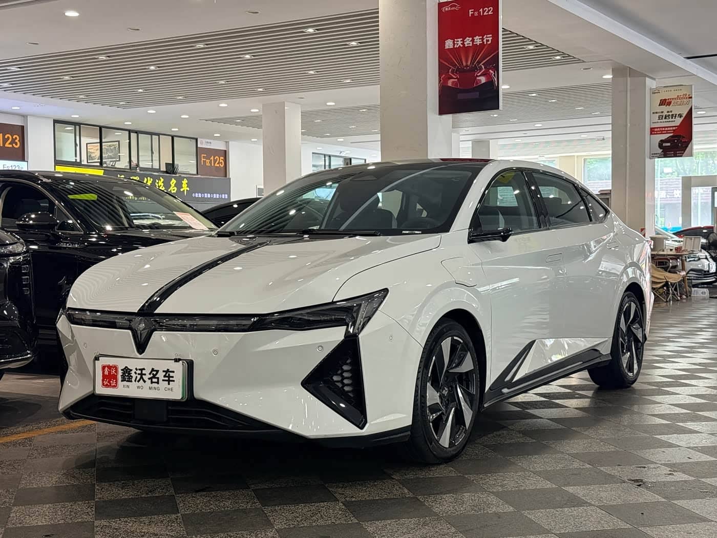 Lingxi L
