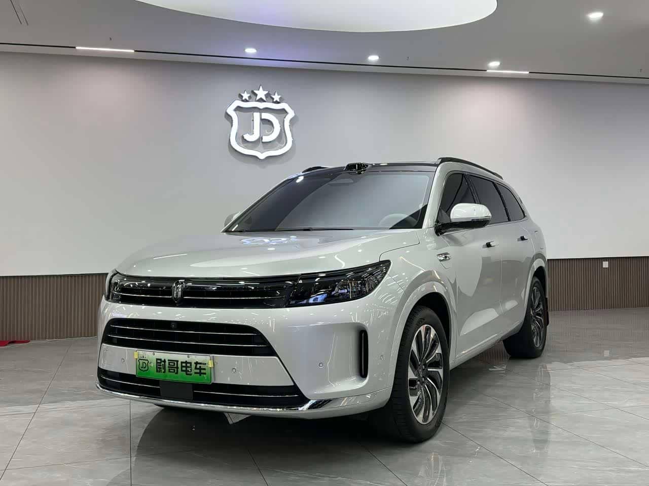 AITO Wenjie AITO M7