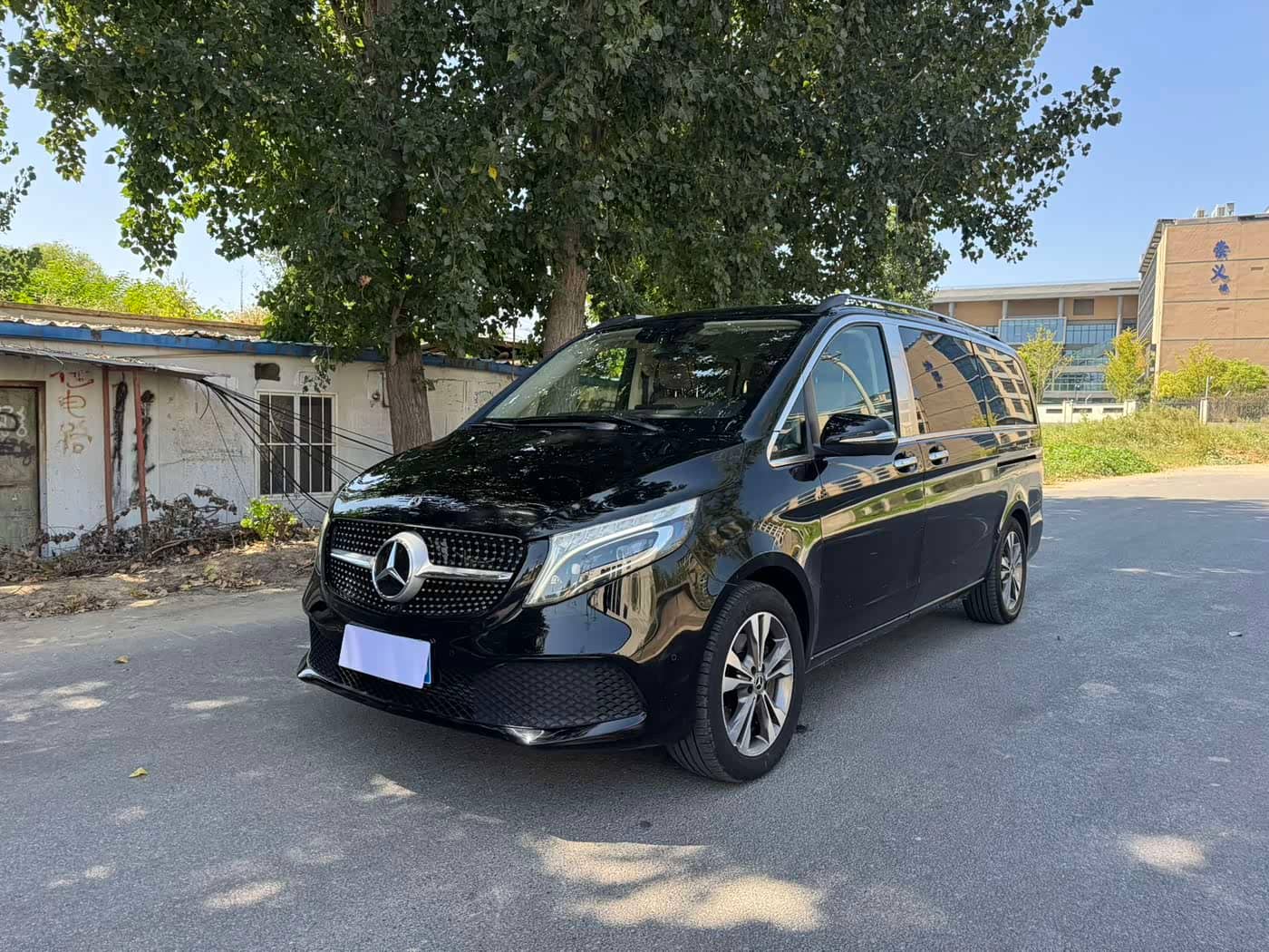 Mercedes-Benz V-Class