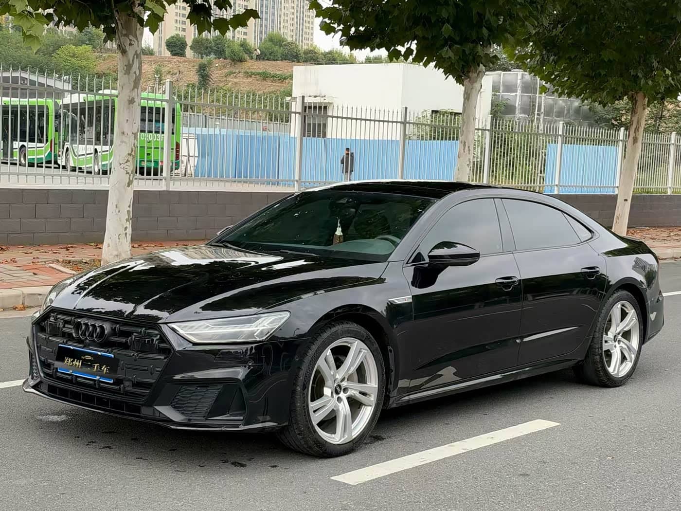 Audi A7L