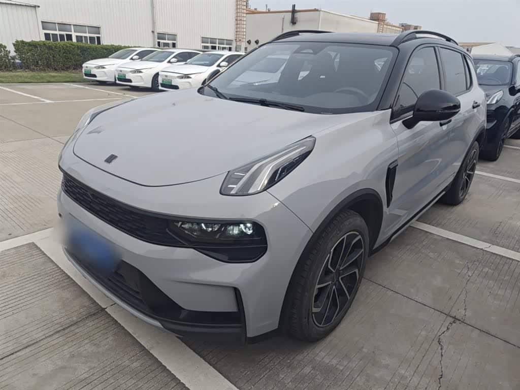 Lynk & Co 01
