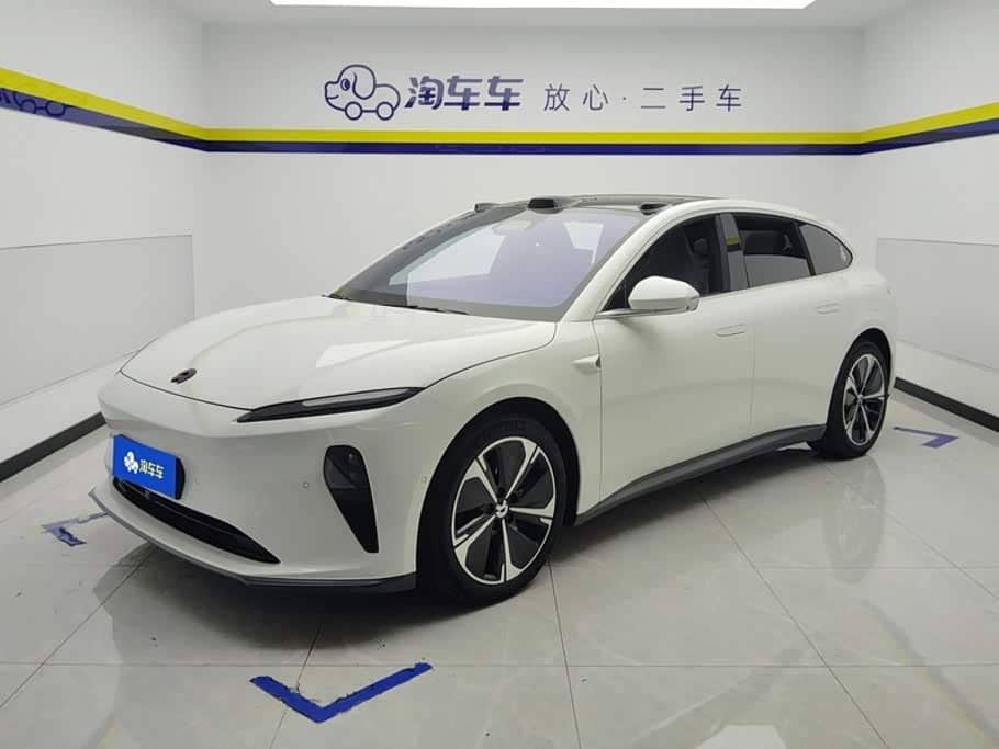 NIO ET5T