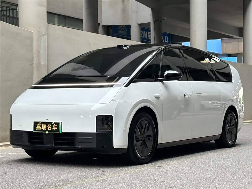 Li Auto MEGA