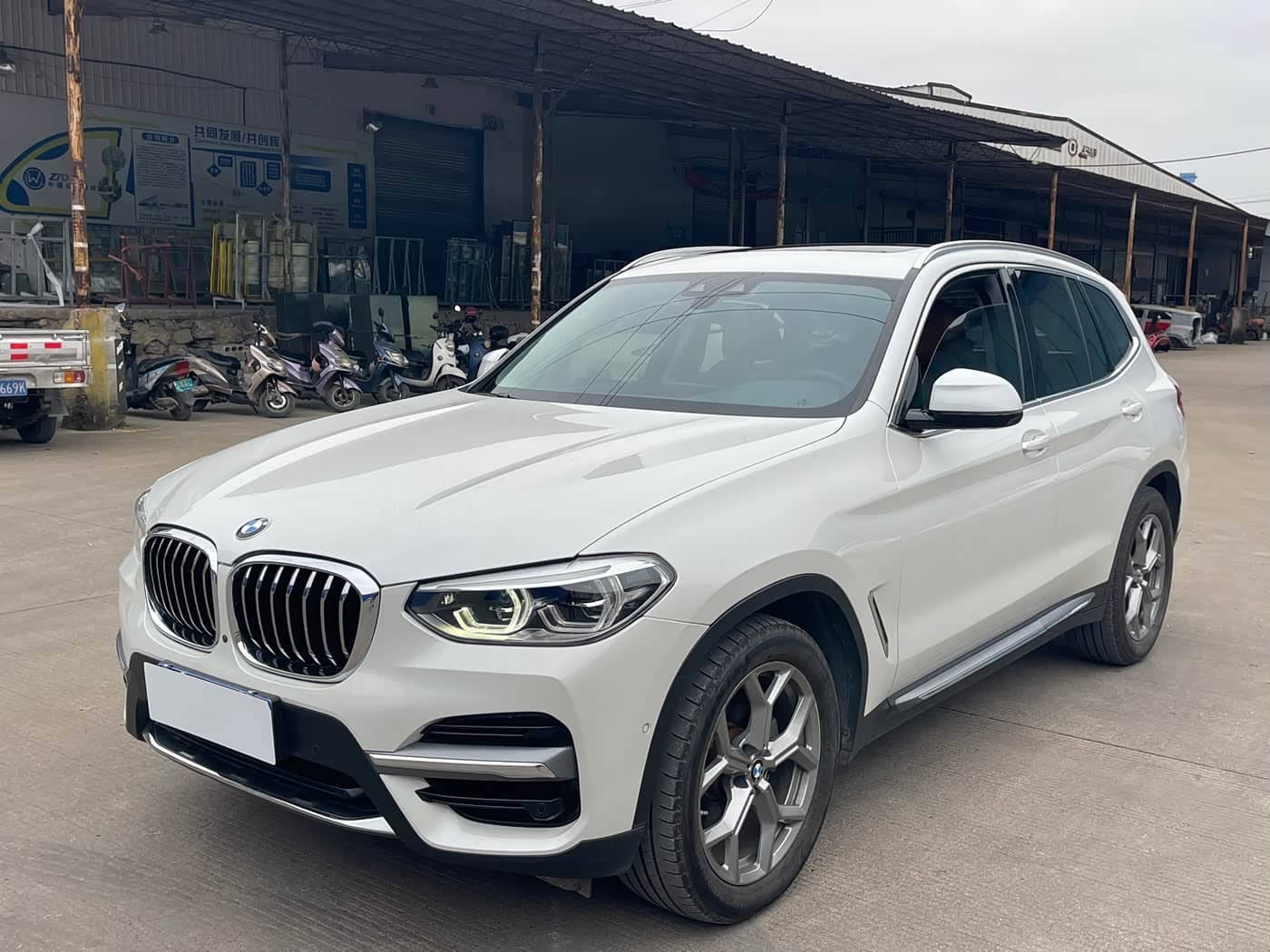 BMW X3