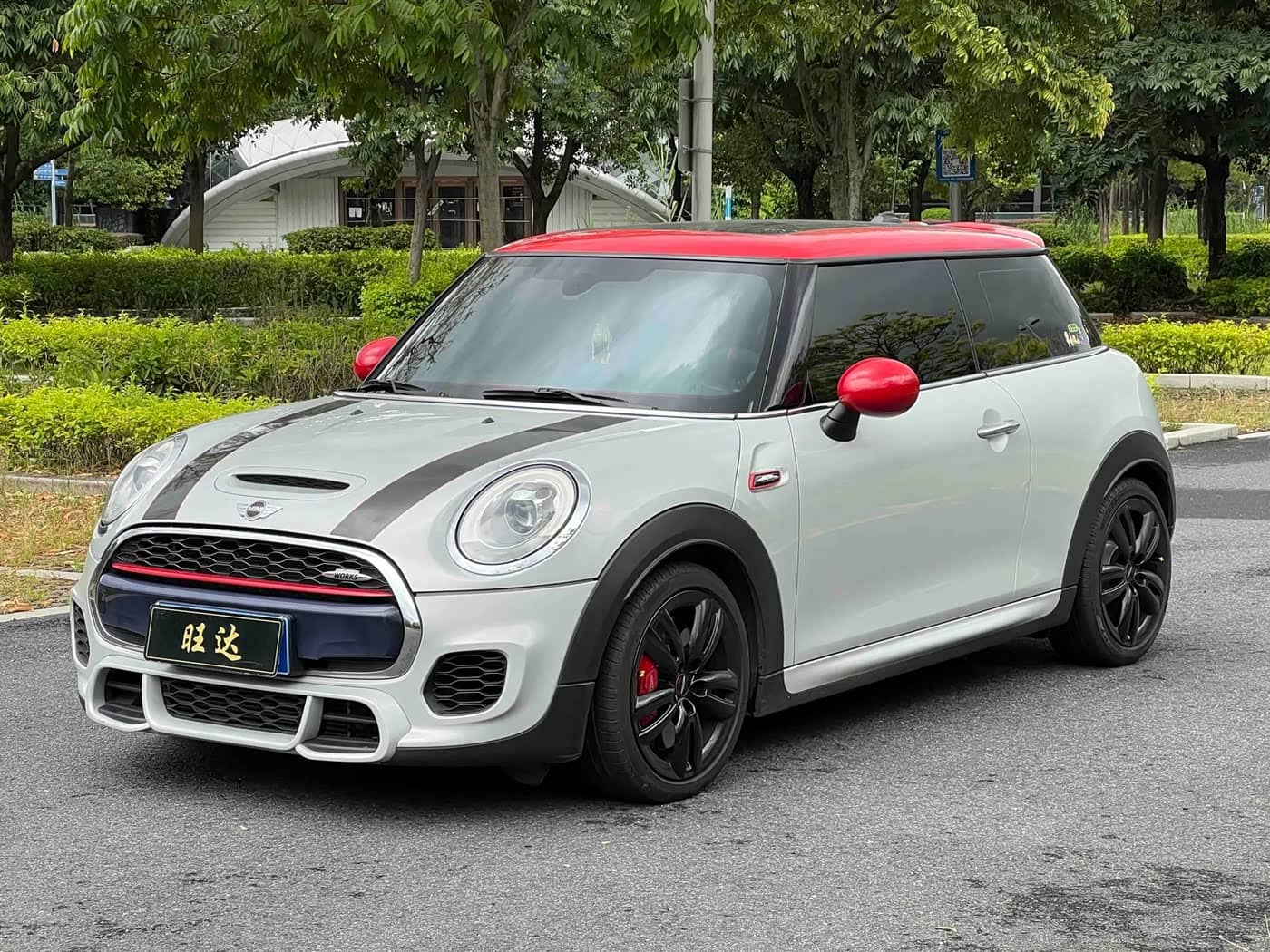 MINI JCW