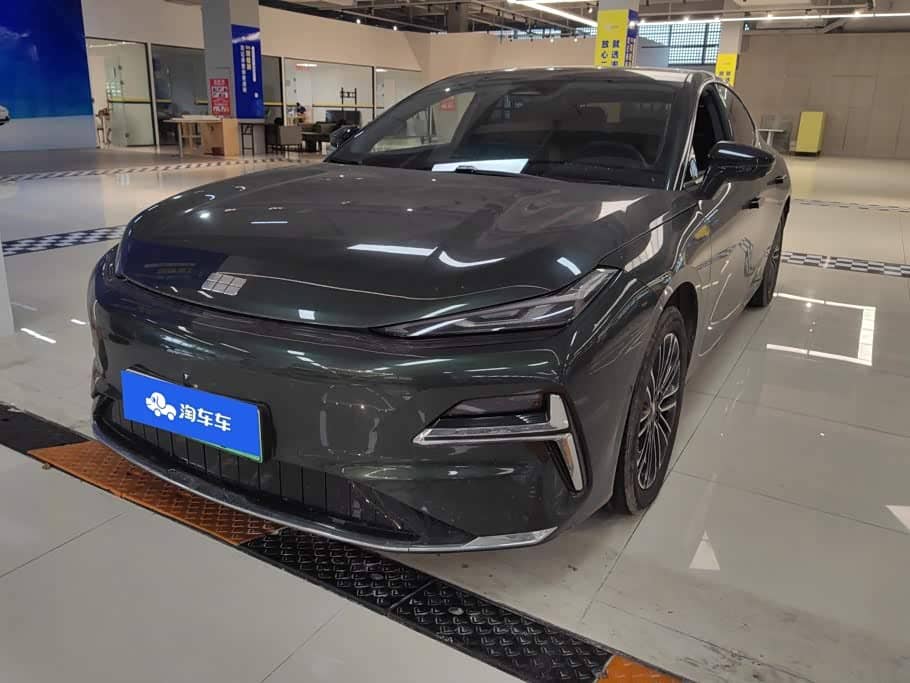 Geely Galaxy Galaxy Xingyao 8
