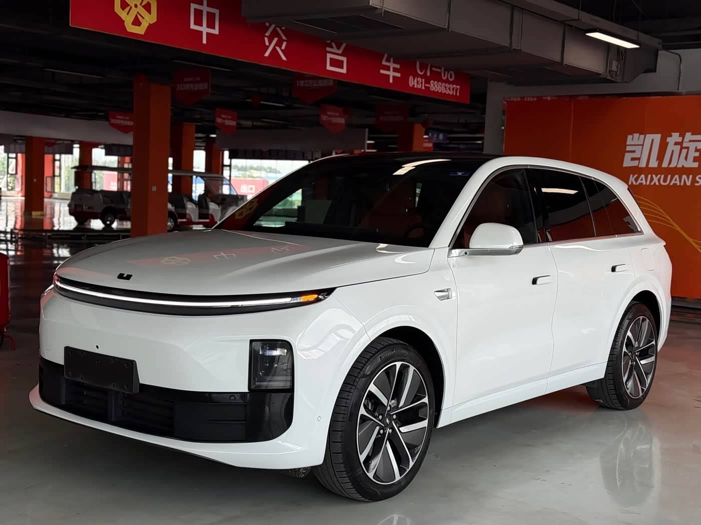 Li Auto L6