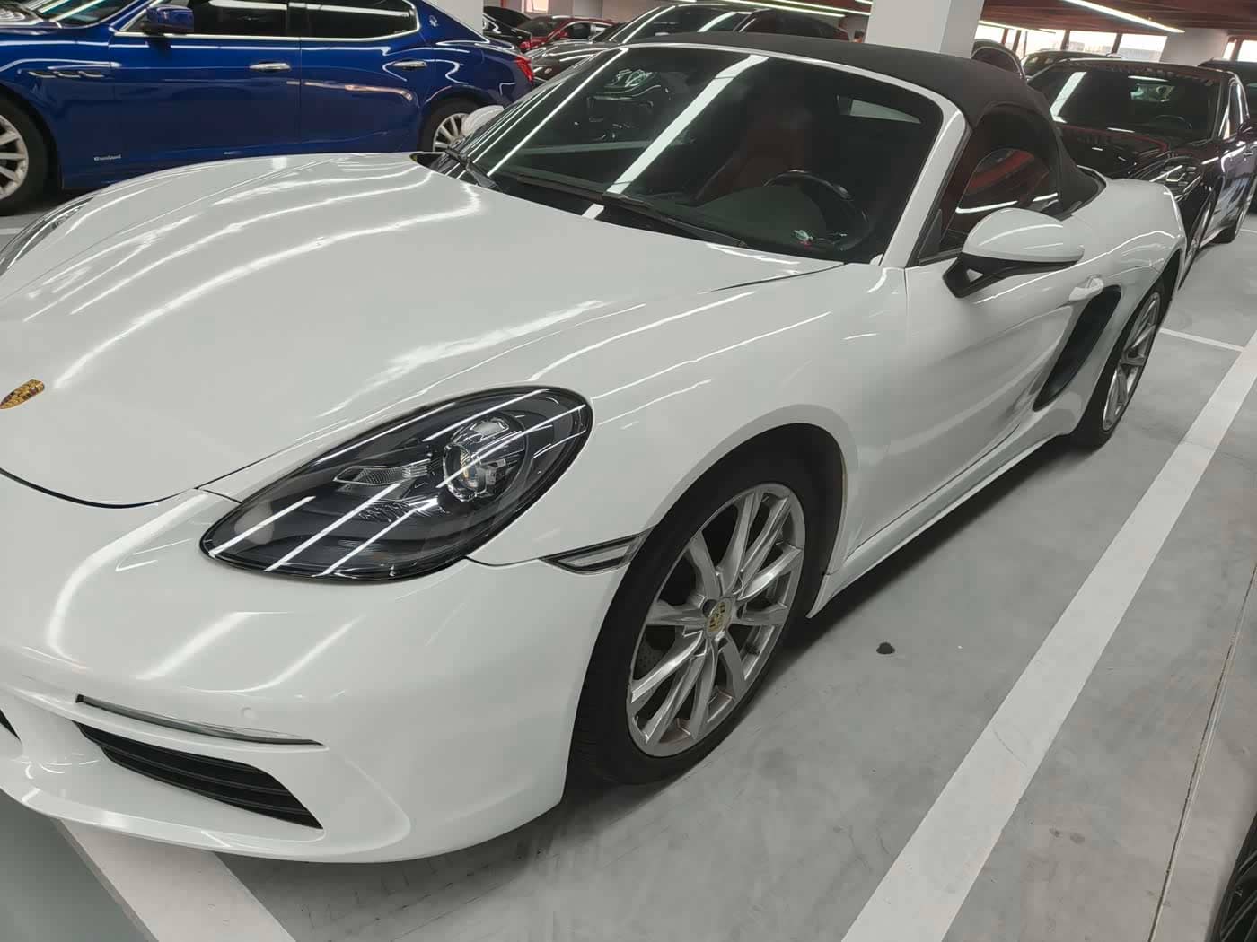 Porsche 718
