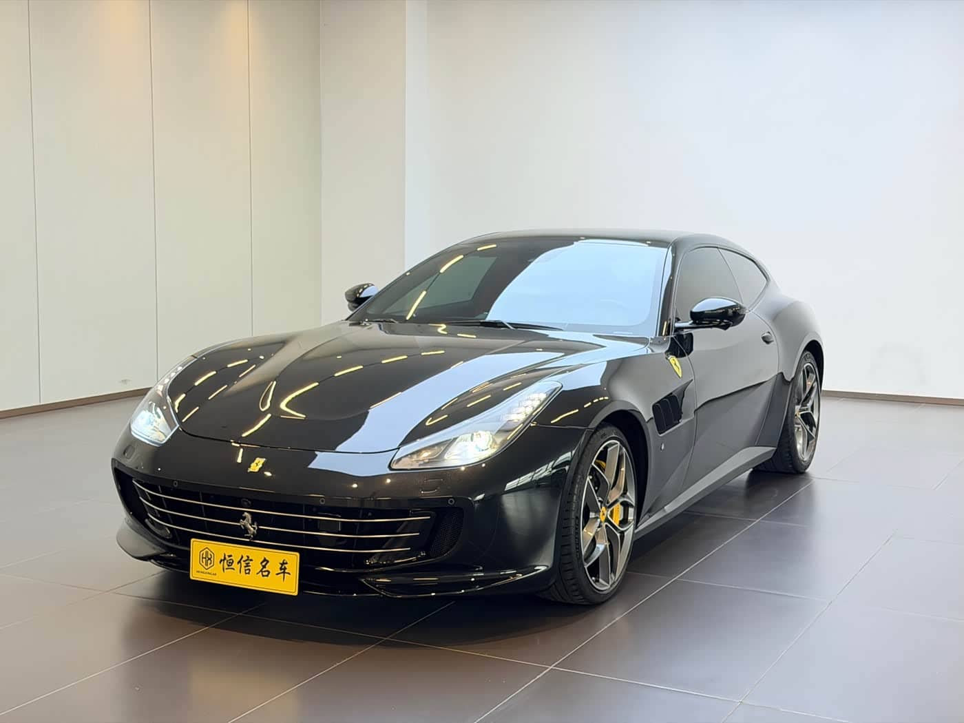 Ferrari GTC4Lusso