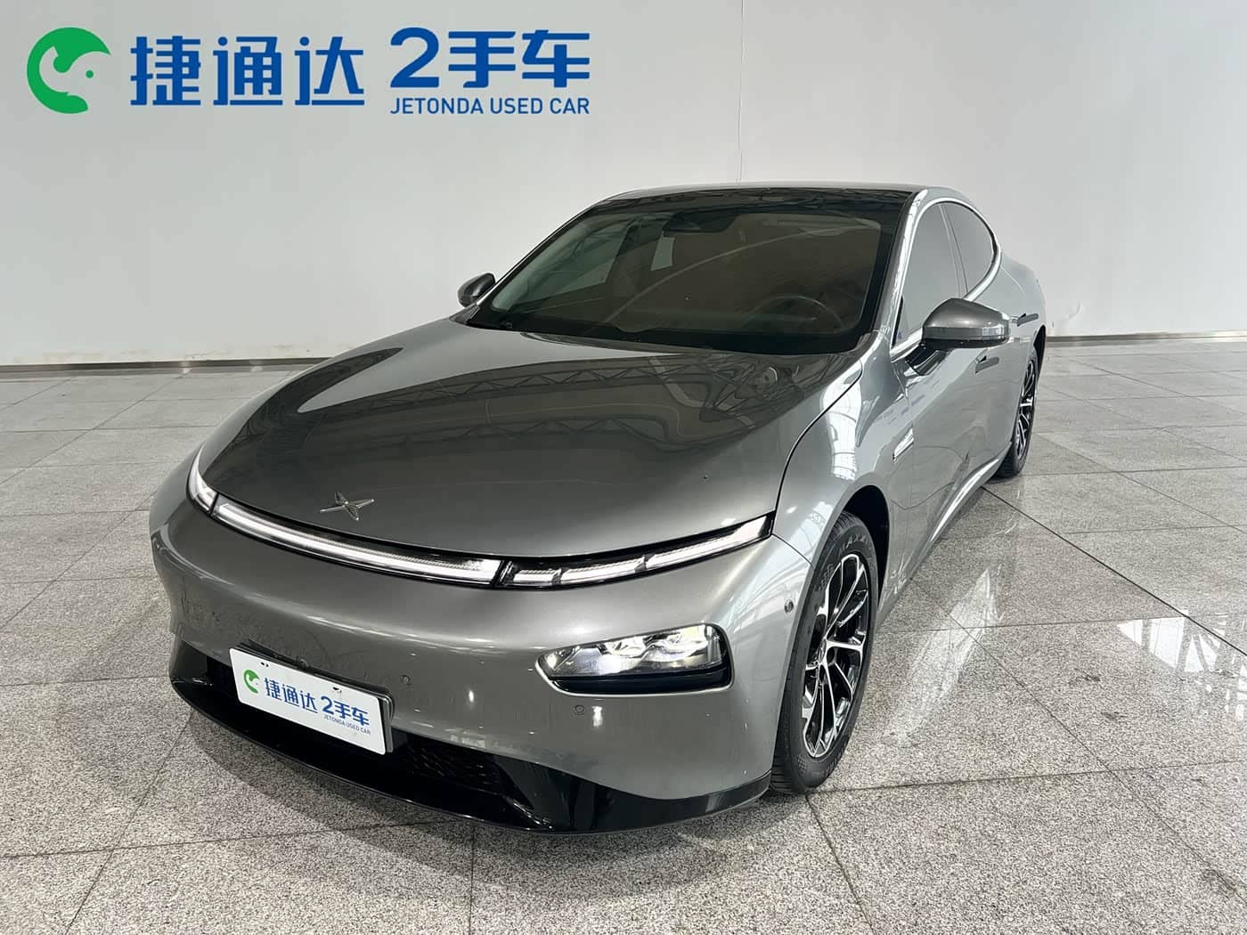 XPeng P7
