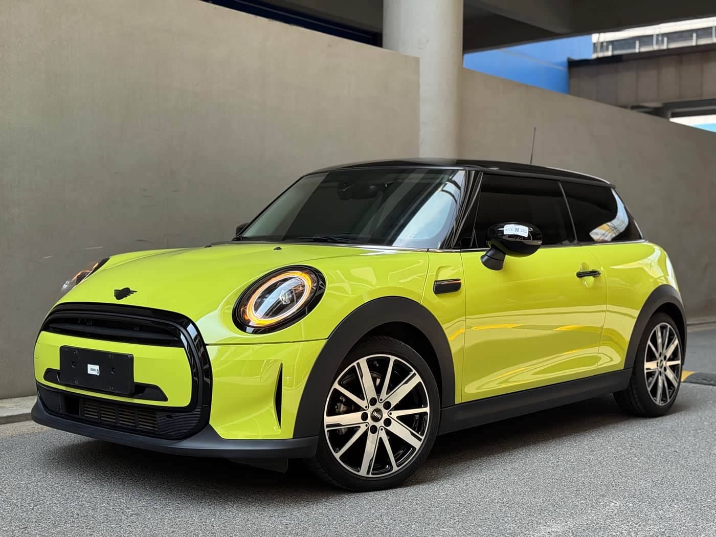 MINI MINI