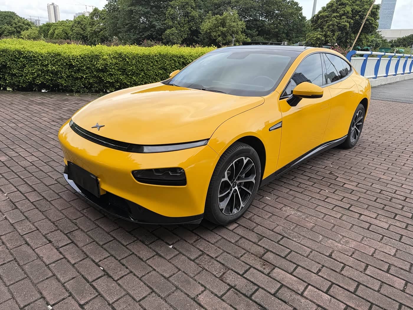 XPeng P7