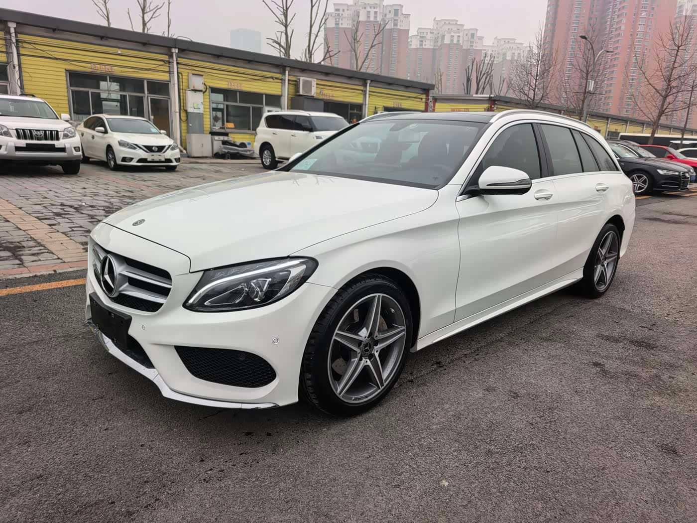 Mercedes-Benz C-Class