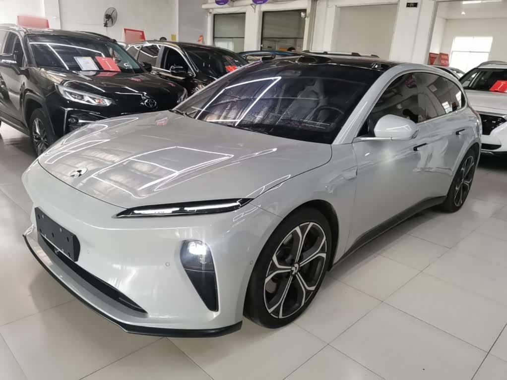 NIO ET5T