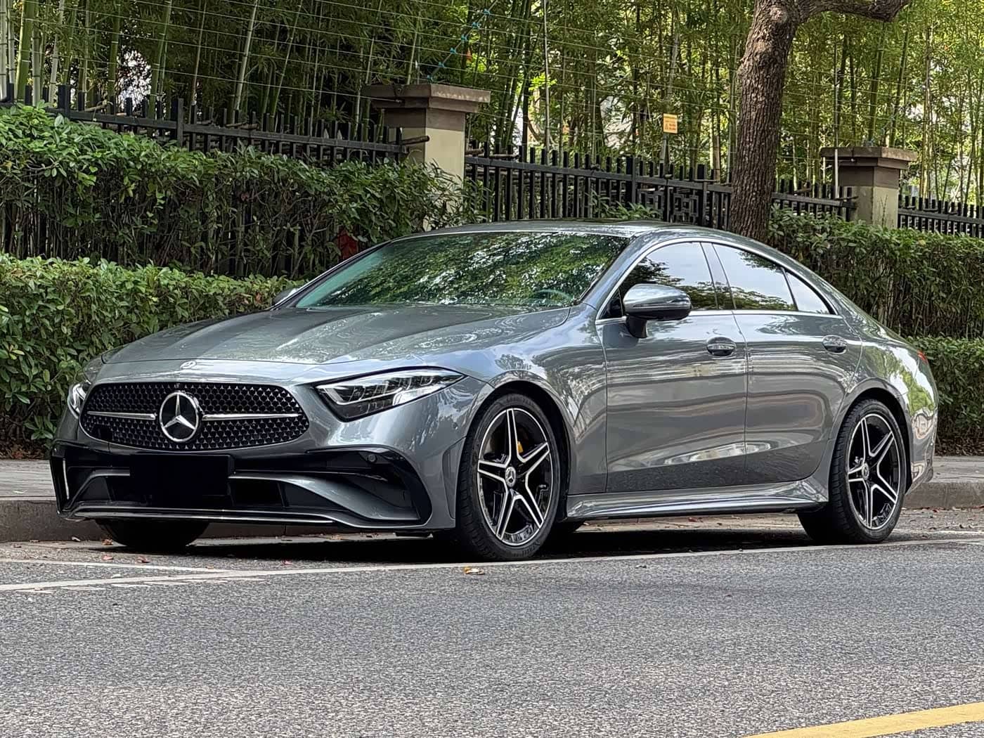 Mercedes-Benz CLS