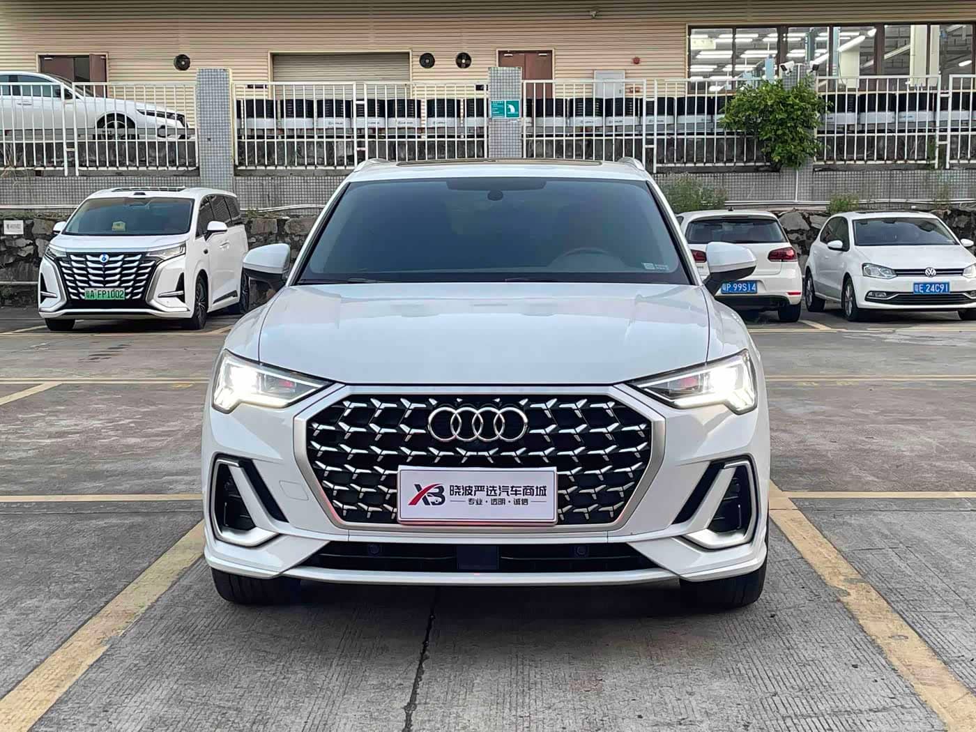 Audi Q3