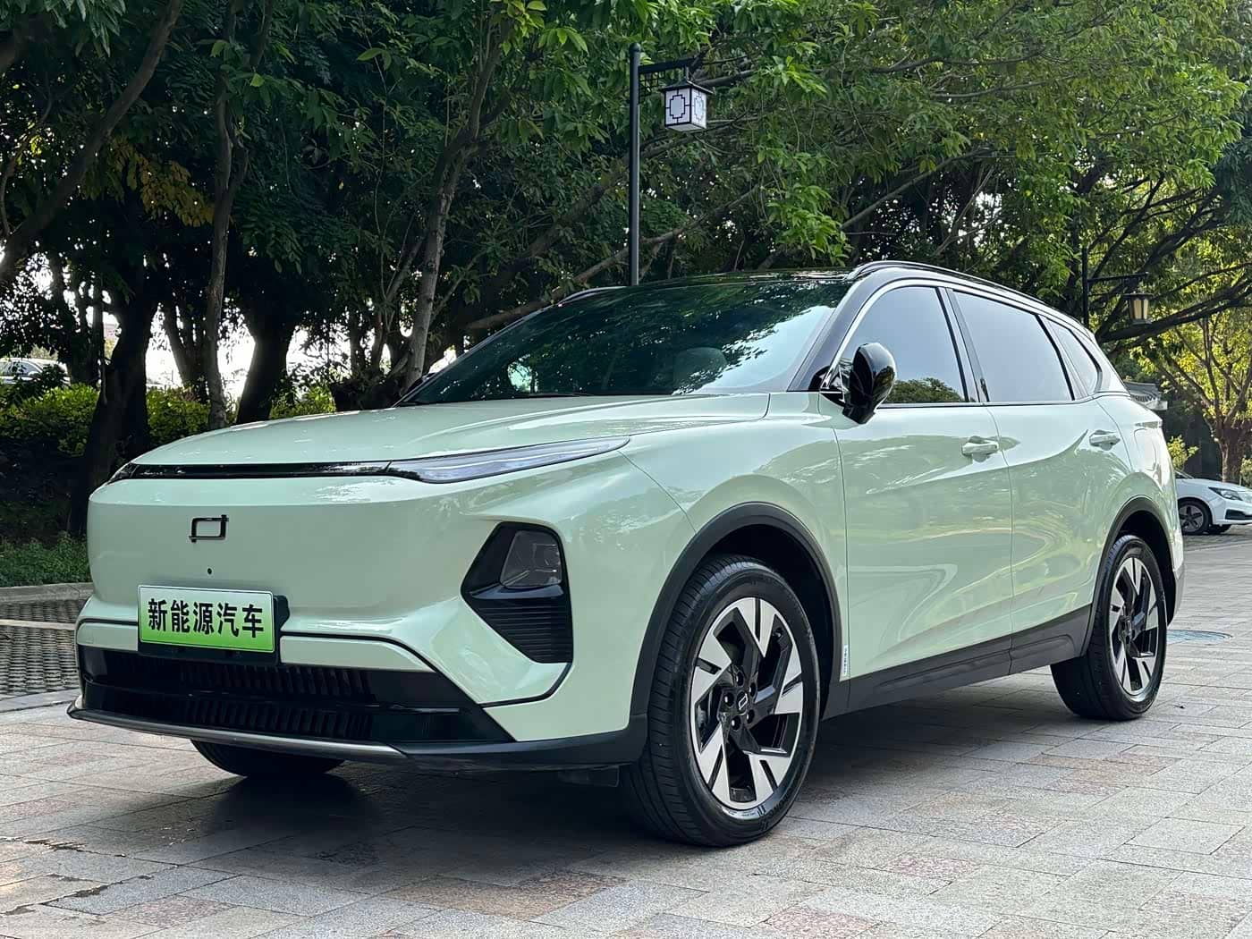 Besturn Yueyi 07