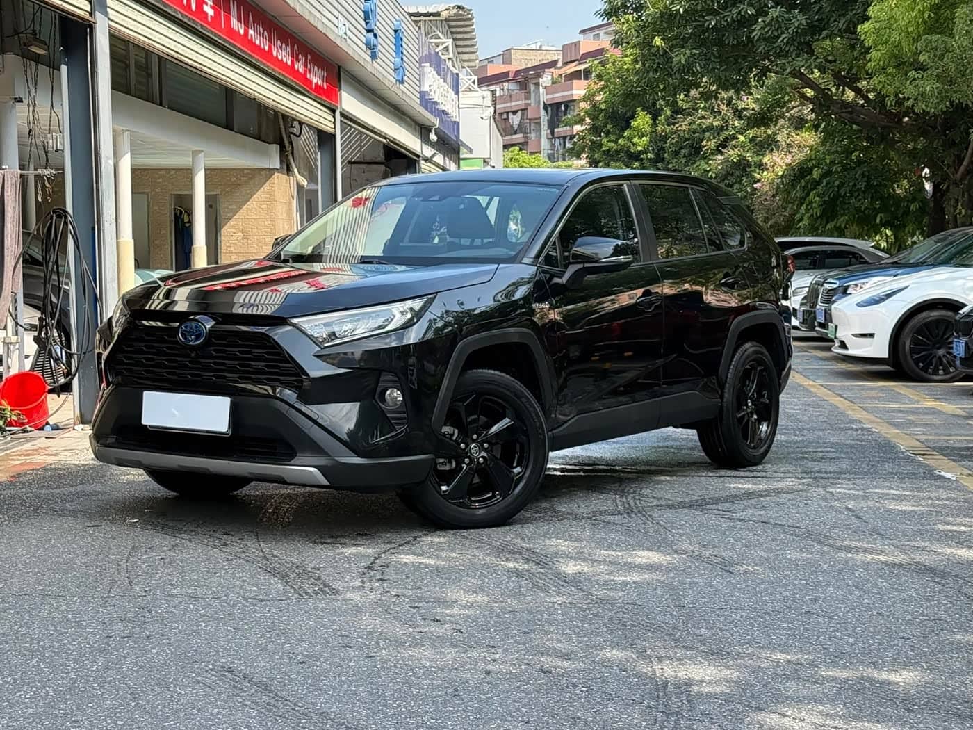 Toyota RAV4 Rongfang