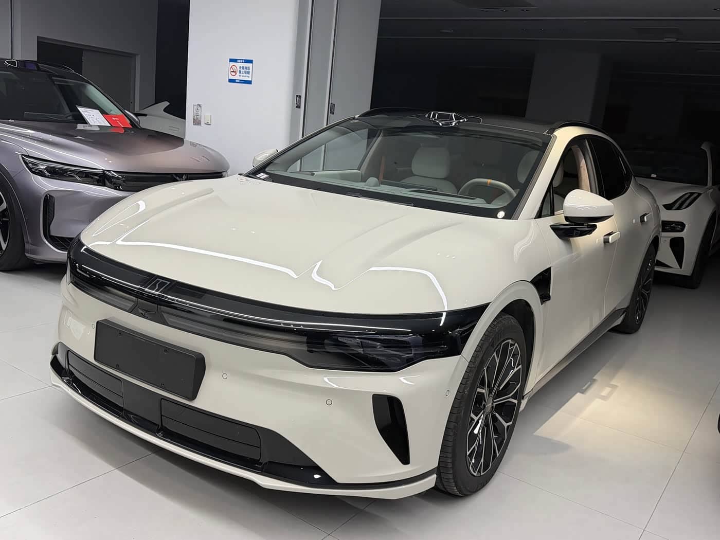 ZEEKR 007GT