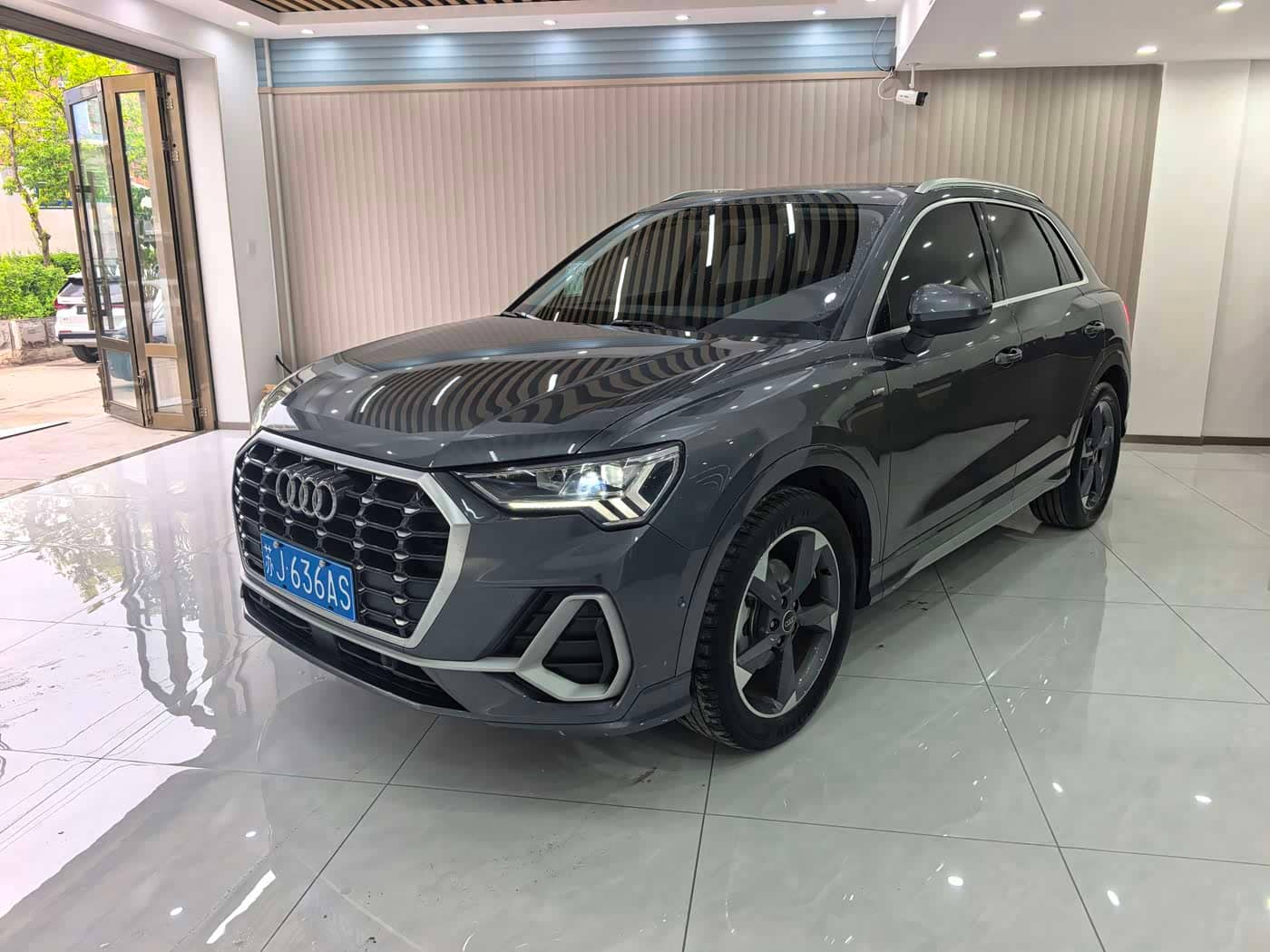 Audi Q3