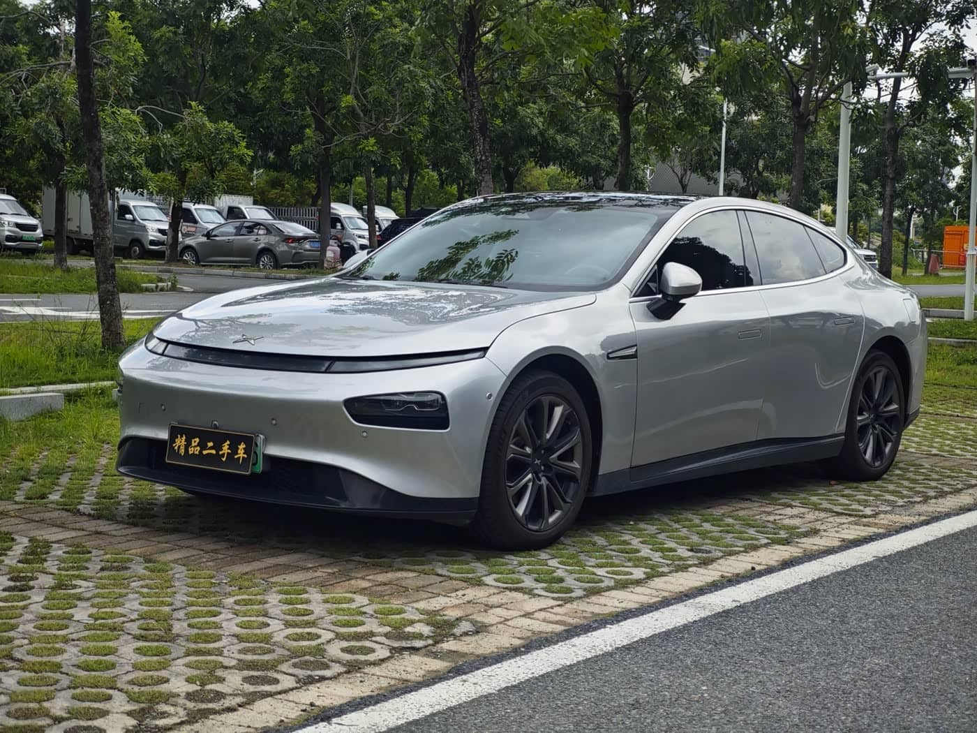 XPeng P7