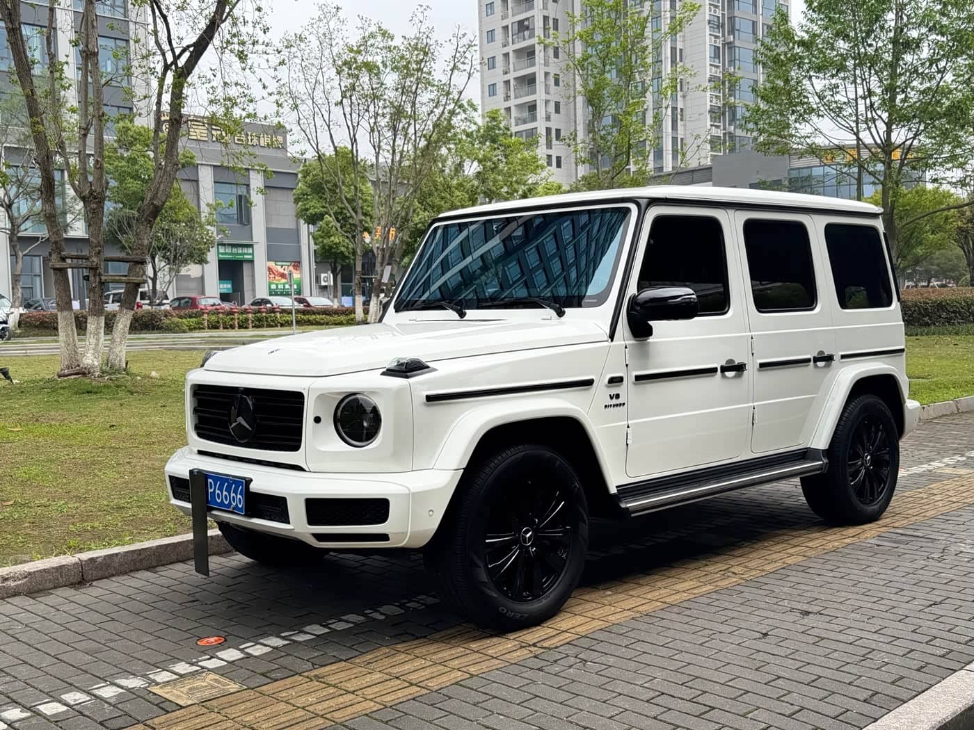 Mercedes-Benz G-Class