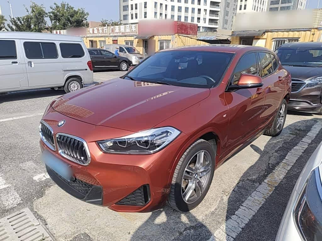 BMW X2