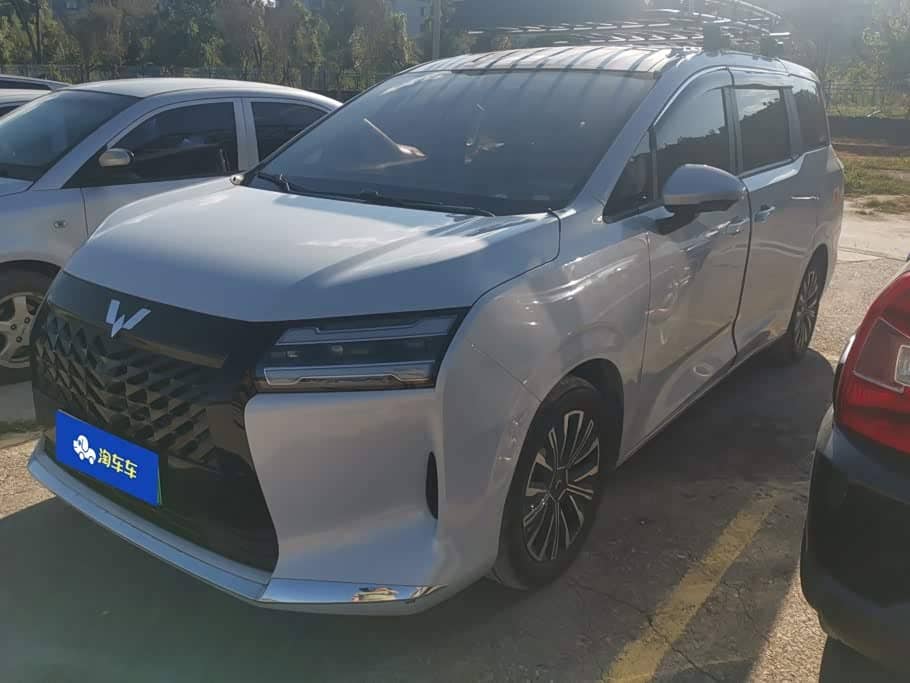 Wuling Motors Xingguang 730 New Energy