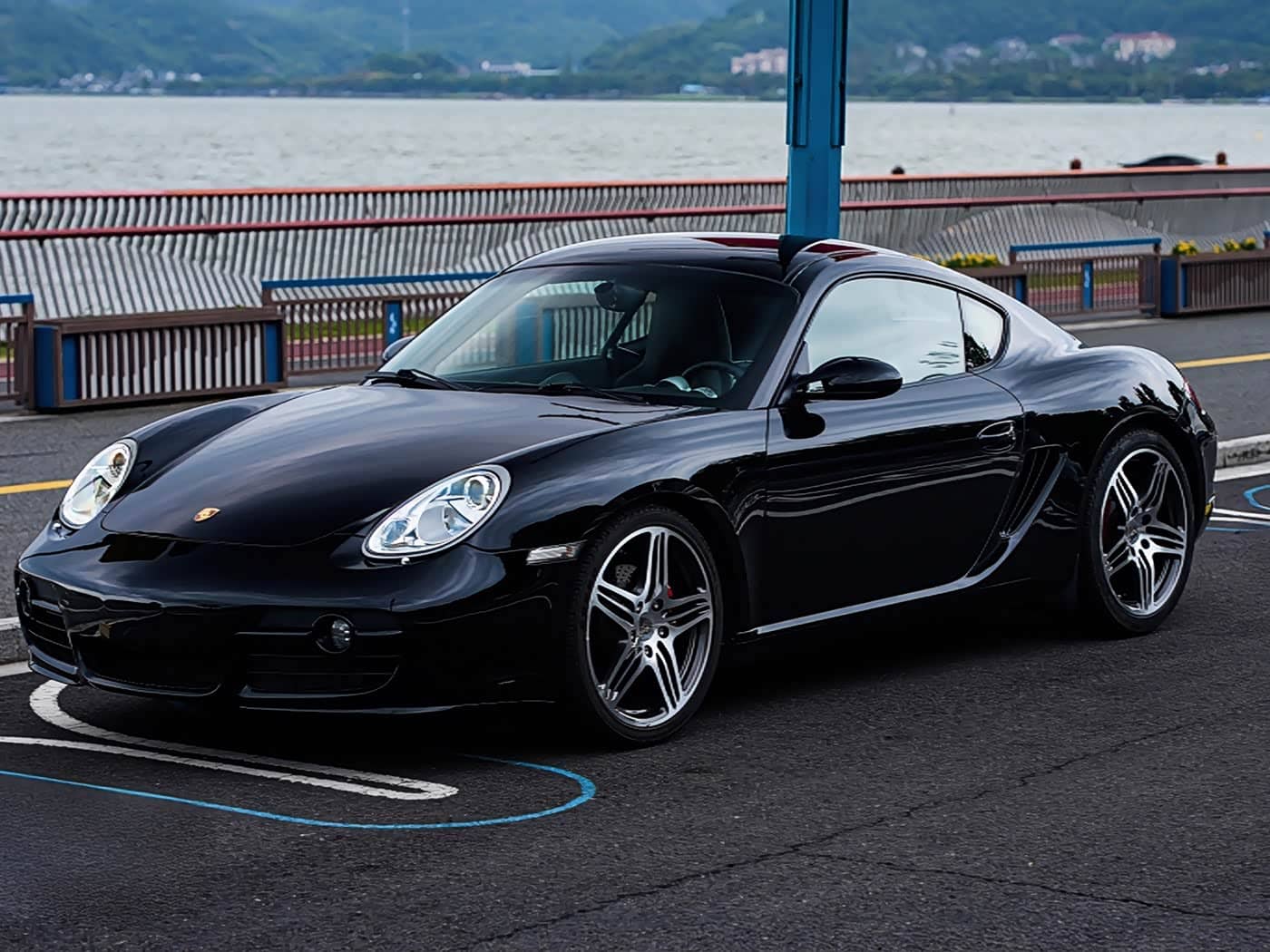 Porsche Cayman