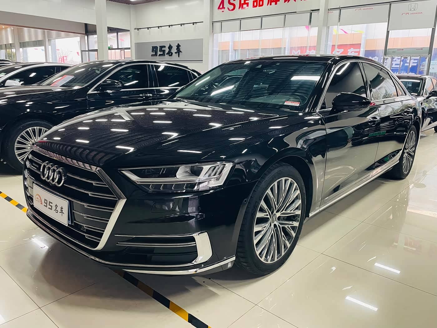 Audi A8