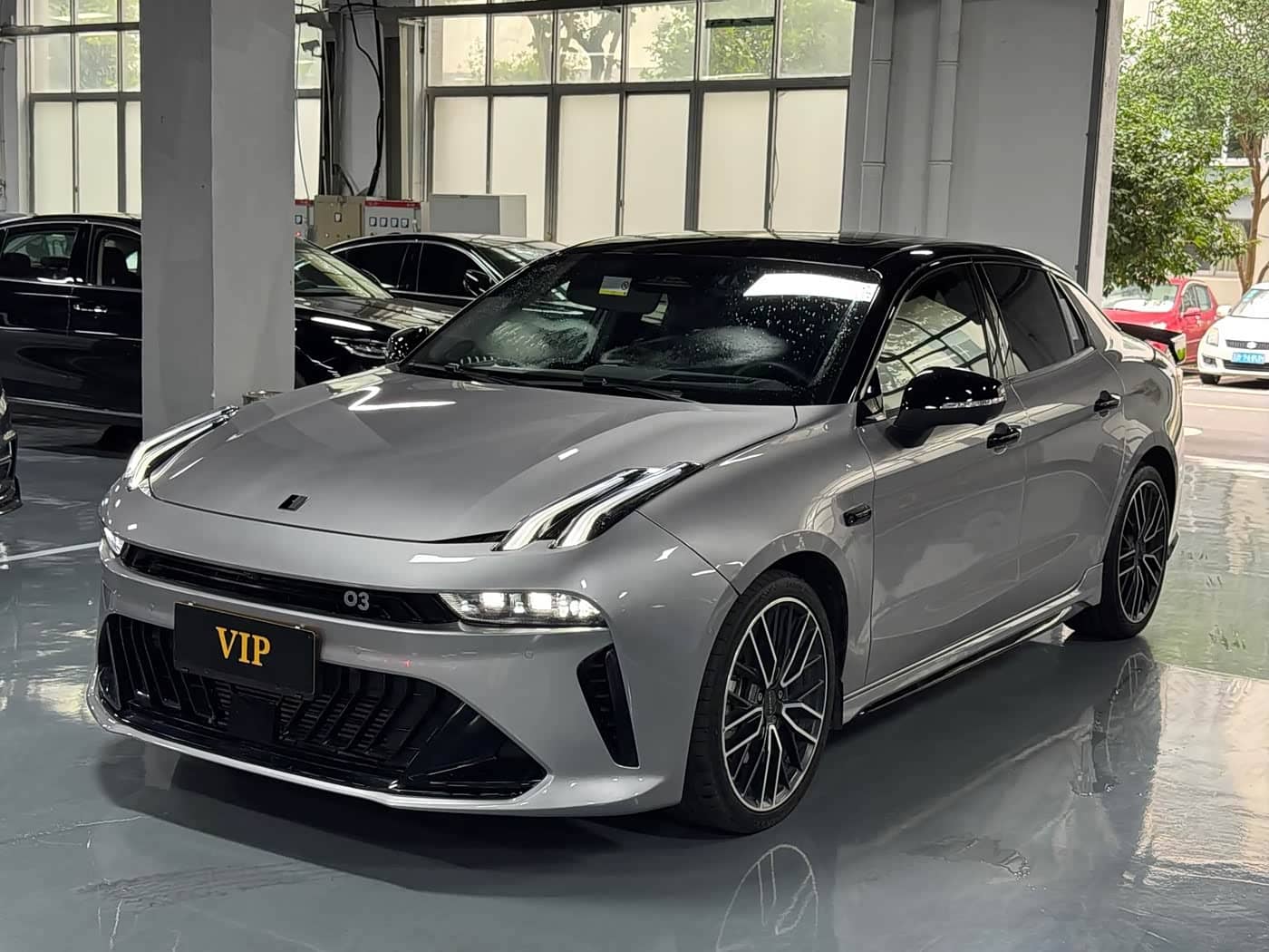 Lynk & Co 03