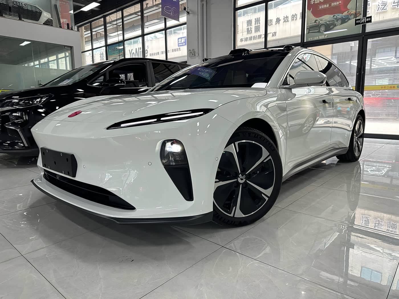 NIO ET5T