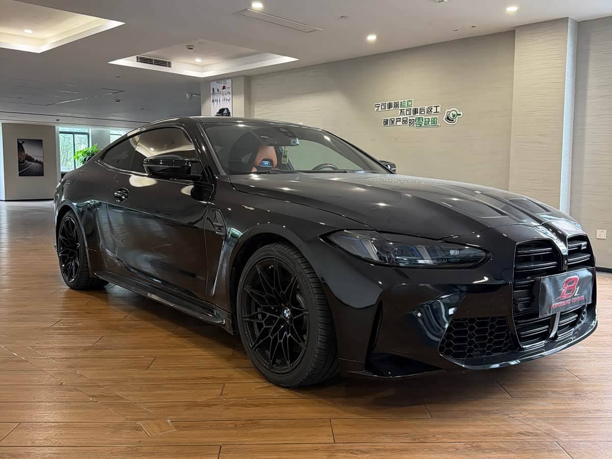 BMW M4