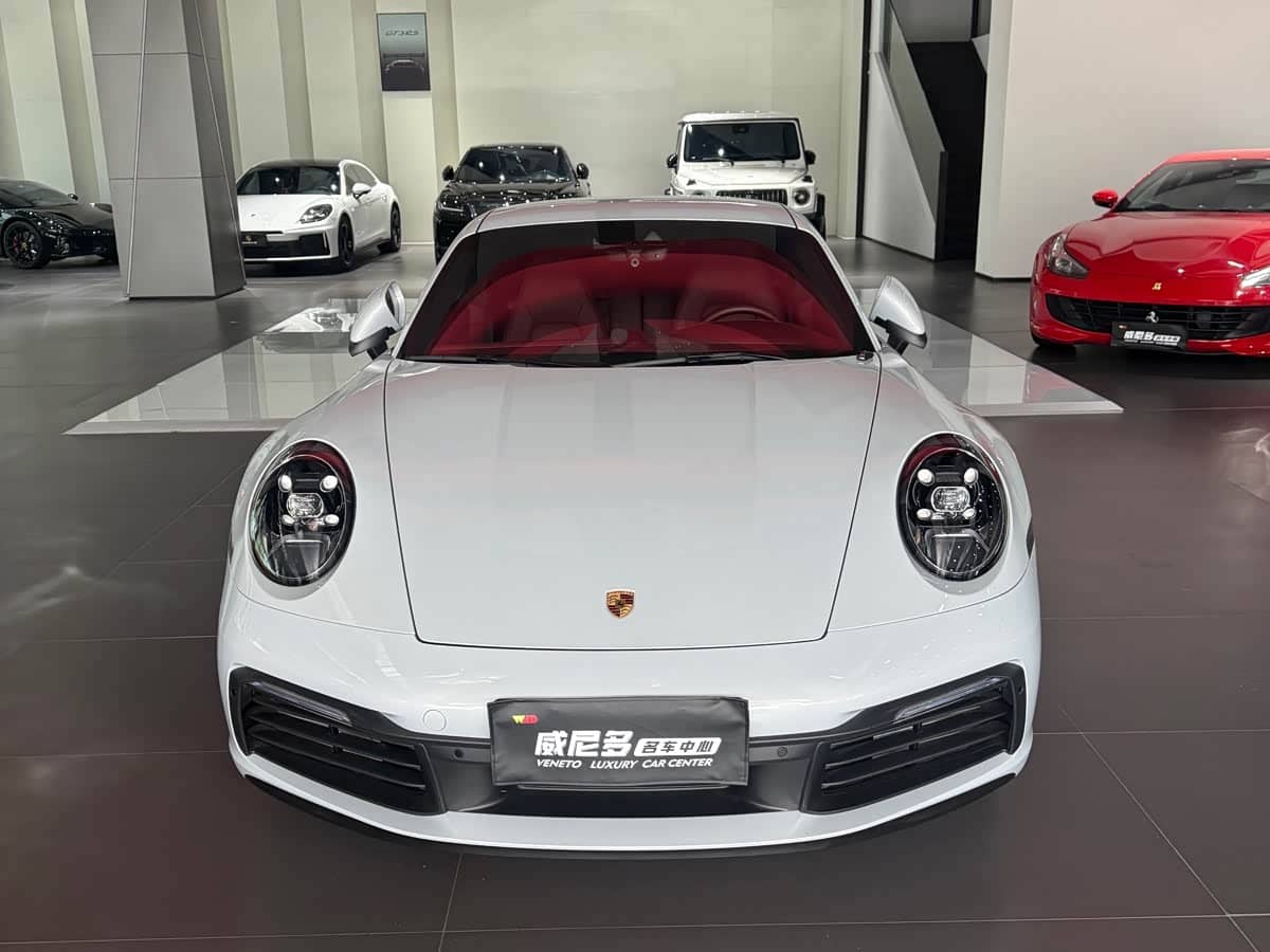 Porsche 911