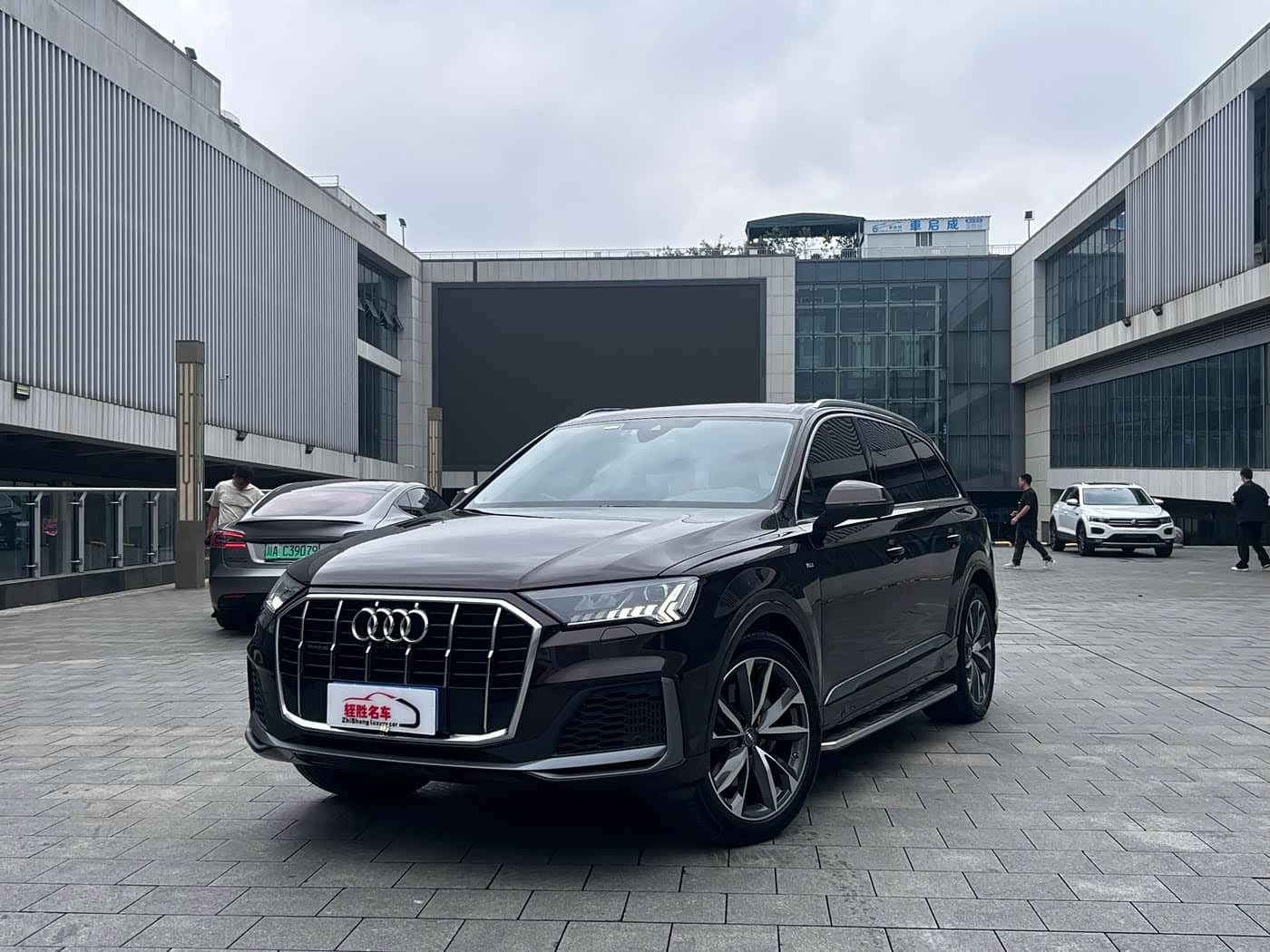 Audi Q7