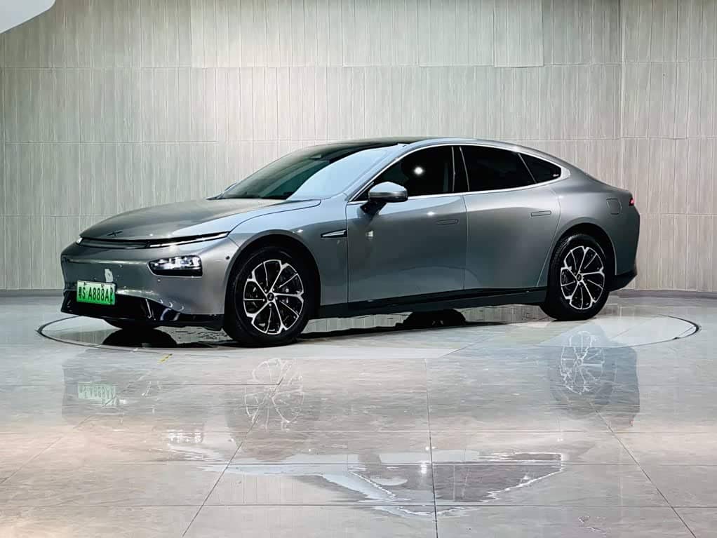 XPeng P7