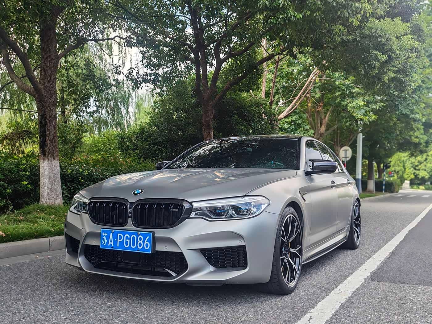 BMW M5